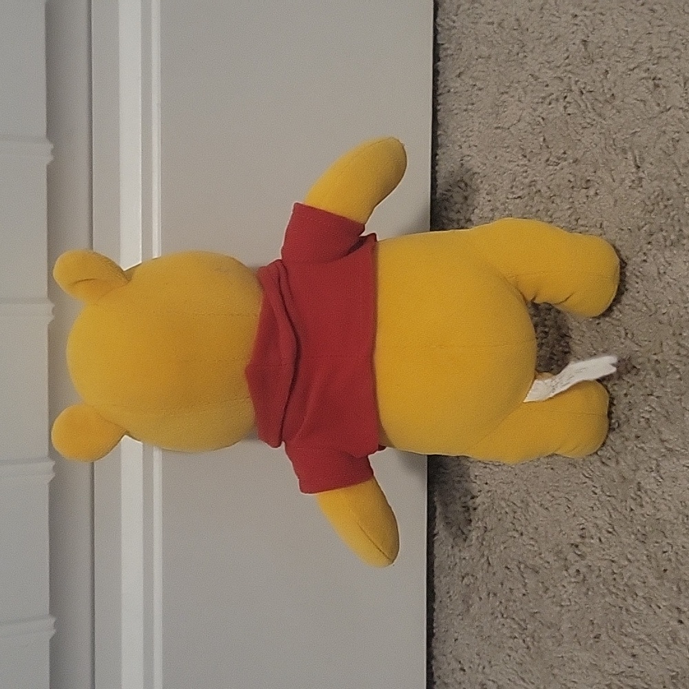 4 Disney stuffed animals - Picture 3 of 6